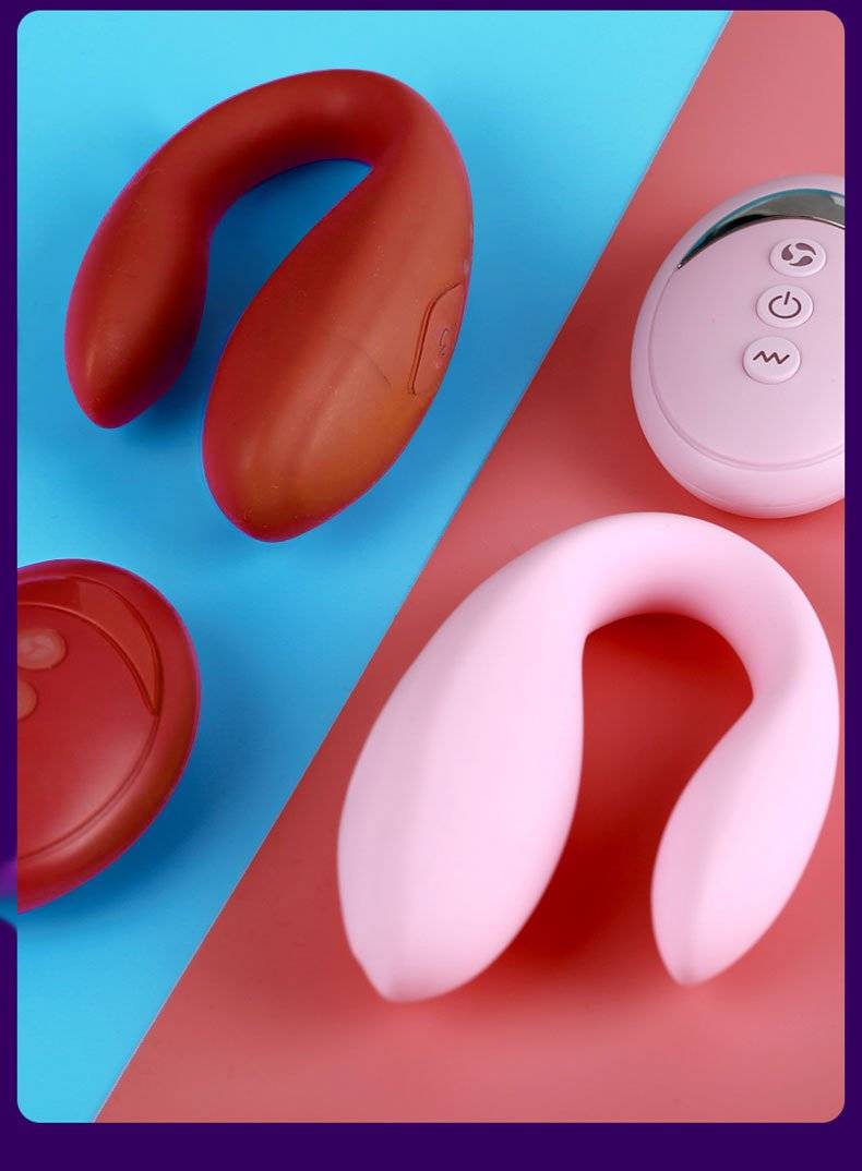 O vibrador sem fio de omysky simula g-spot anal duplo-cabeça vibrar brinquedos sexuais para adulto carga usb impermeável mudo c-forma vibrador