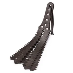Chicote paddle de dupla fileira de couro com bordas dentadas