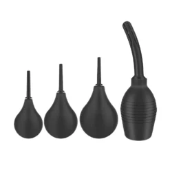 Peras de enema pretas de bico fino ao lado da ducha anal de 310 ml