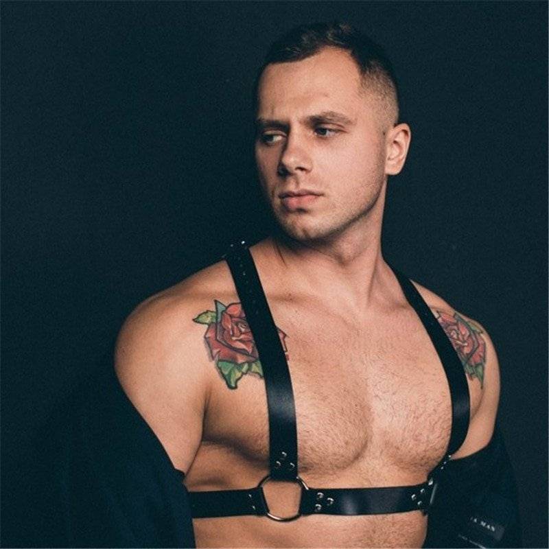 Fetiche de couro masculino gay arnês cintos ajustável corpo gaiola peito chicote cinta rave gay roupas para bdsm bondage sexo jogo
