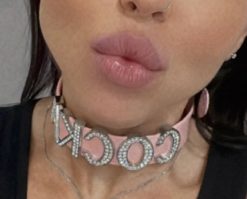 Gargantilhas Customizáveis De Couro Letras Em Metal Vestuário