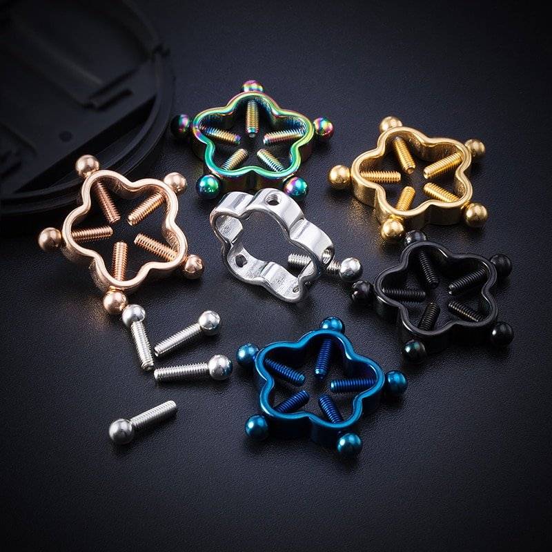Braçadeiras Sensuais de Mamilo Nipple Clamps com Parafuso 2 Peças Braçadeiras Sensuais de Mamilo Nipple Clamps com Parafuso 2 Peças