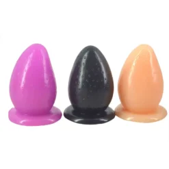 Plug anal morango nas cores violeta, preto e laranja