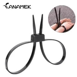 Algema flex cuff de nylon preta com detalhe presa no pulso