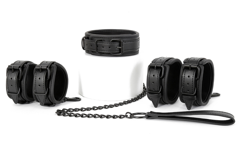 3pcs conjunto de bondage bdsm bdsm colar de couro escravo algemas de sexo polícia anklecuffs brinquedo sexual para mulher casais bondage kit