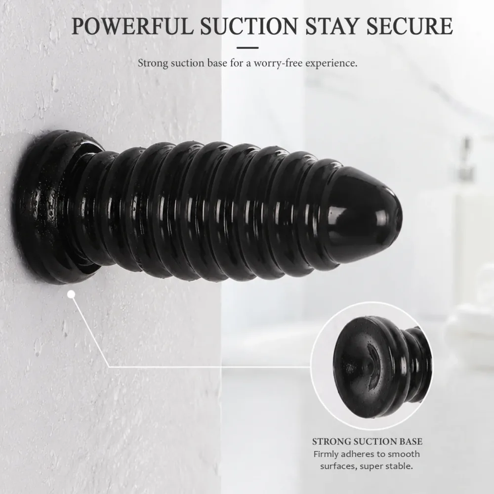 Plug anal grande preso pela base de ventosa na parede
