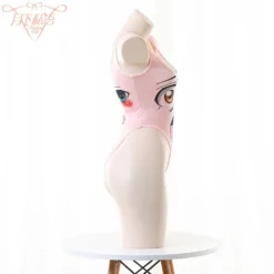 Frente do body cosplay rosa com rosto de anime de boca aberta