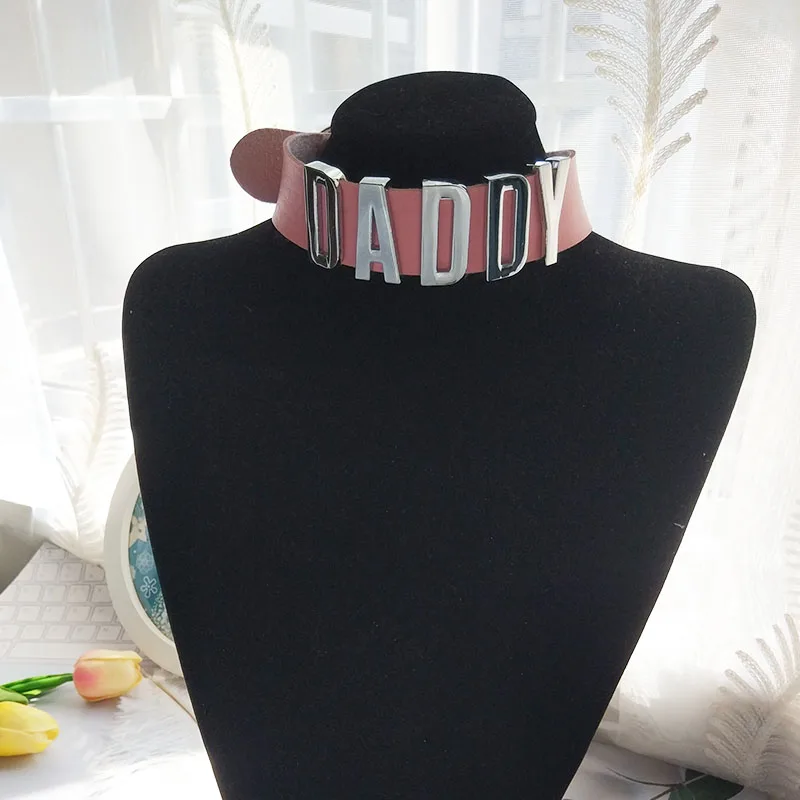 Goth sexy hotwife colar para mulheres personalizado nome carta personalizado gargantilha colar moda nova moda bdsm cosplay jóias Goth sexy hotwife colar para mulheres personalizado nome carta personalizado gargantilha colar moda nova moda bdsm cosplay jóias