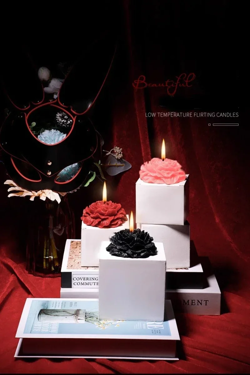 Low Temperature Candle Wax Peony Rose Heart Candle 42 Degrees To 48 Degrees