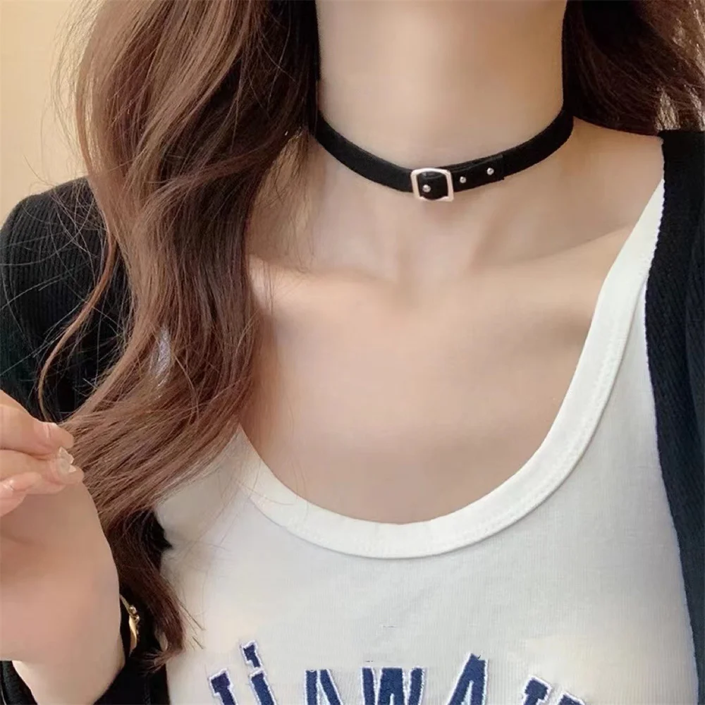Black Leather Clavicle Chain Collar Vintage Thin PU Choker Necklace For Women New Goth Sensual Jewelry for Women Gift