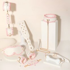 Alternative view of Conjunto de Contenção BDSM