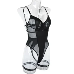 Bodysuit de tule transparente no manequim visto de lado
