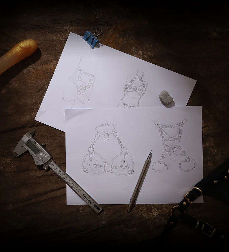 Savanda Fetish Sexy Adult Female Strapon Dildo Dick Penetration Erotic Products Bondage Clothes Set Adult SM Kit BDSM Sex Toys