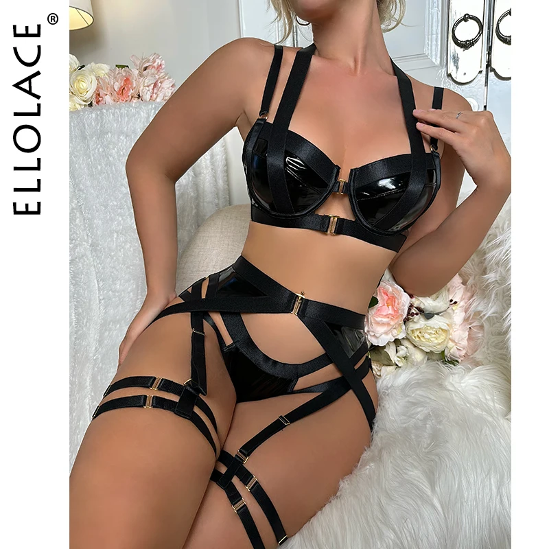 Ônix Harness Bra Wet Look Cintura Alta Ligas Argolas Douradas