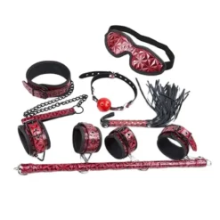 Kit BDSM completo vermelho com barra separadora, algemas, coleira, mordaça, máscara e chicote