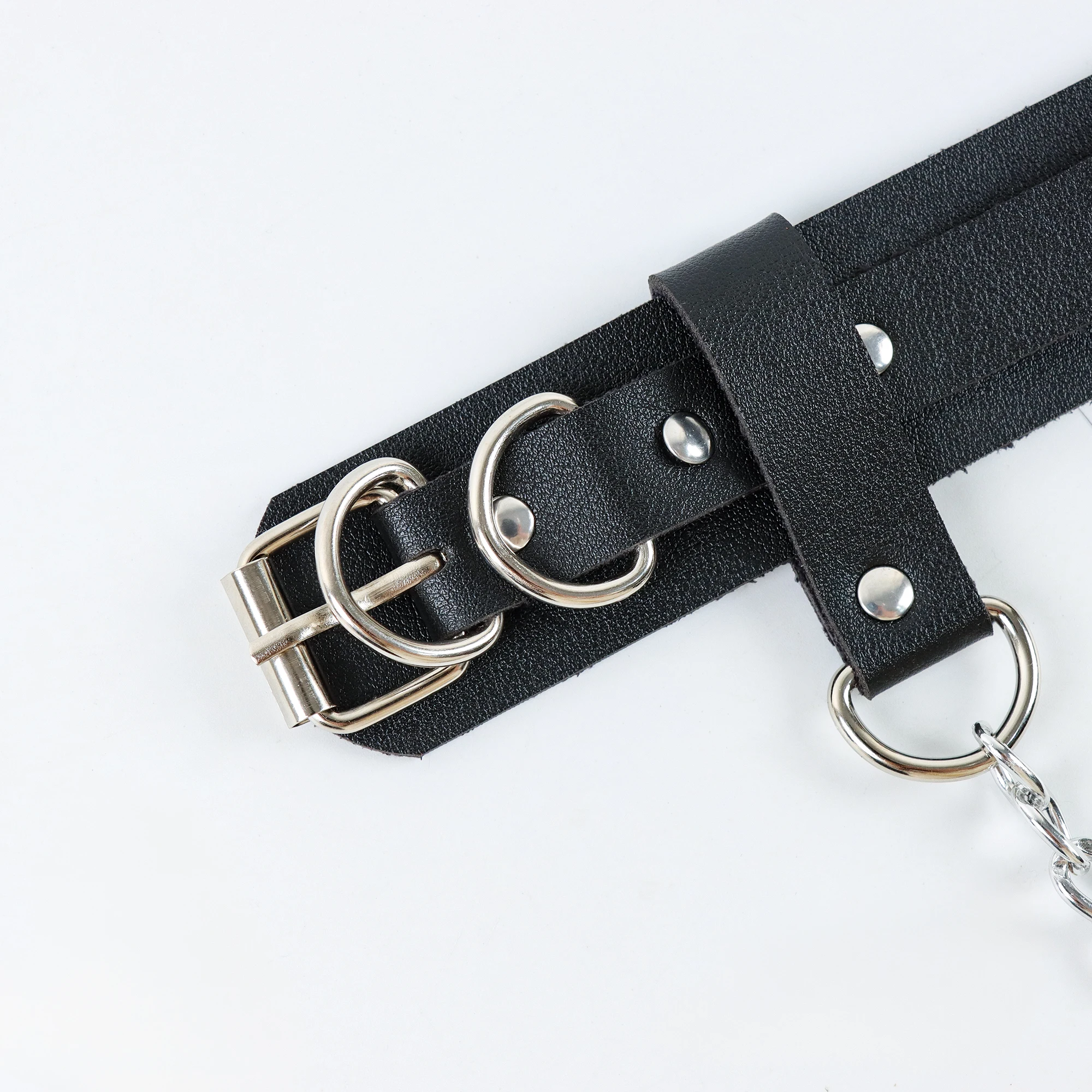 UYEE Ankle Belt Black Ankle Safety Belt Sexy Women Black Harness Belt Faux Leather Footcuffs Ankle Chain