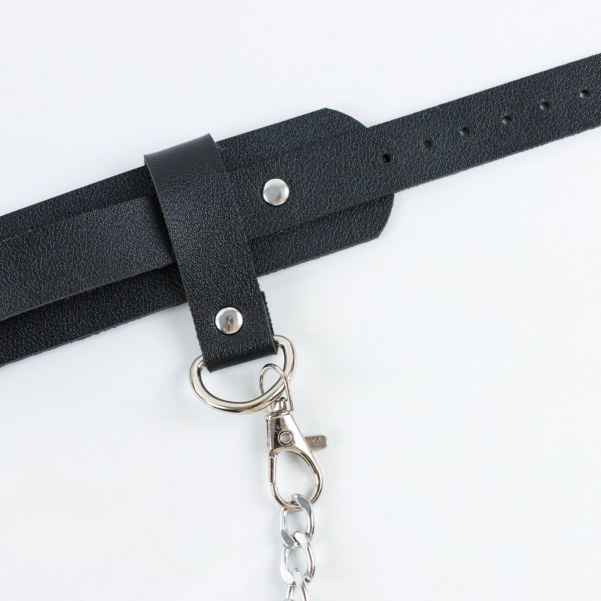 UYEE Ankle Belt Black Ankle Safety Belt Sexy Women Black Harness Belt Faux Leather Footcuffs Ankle Chain