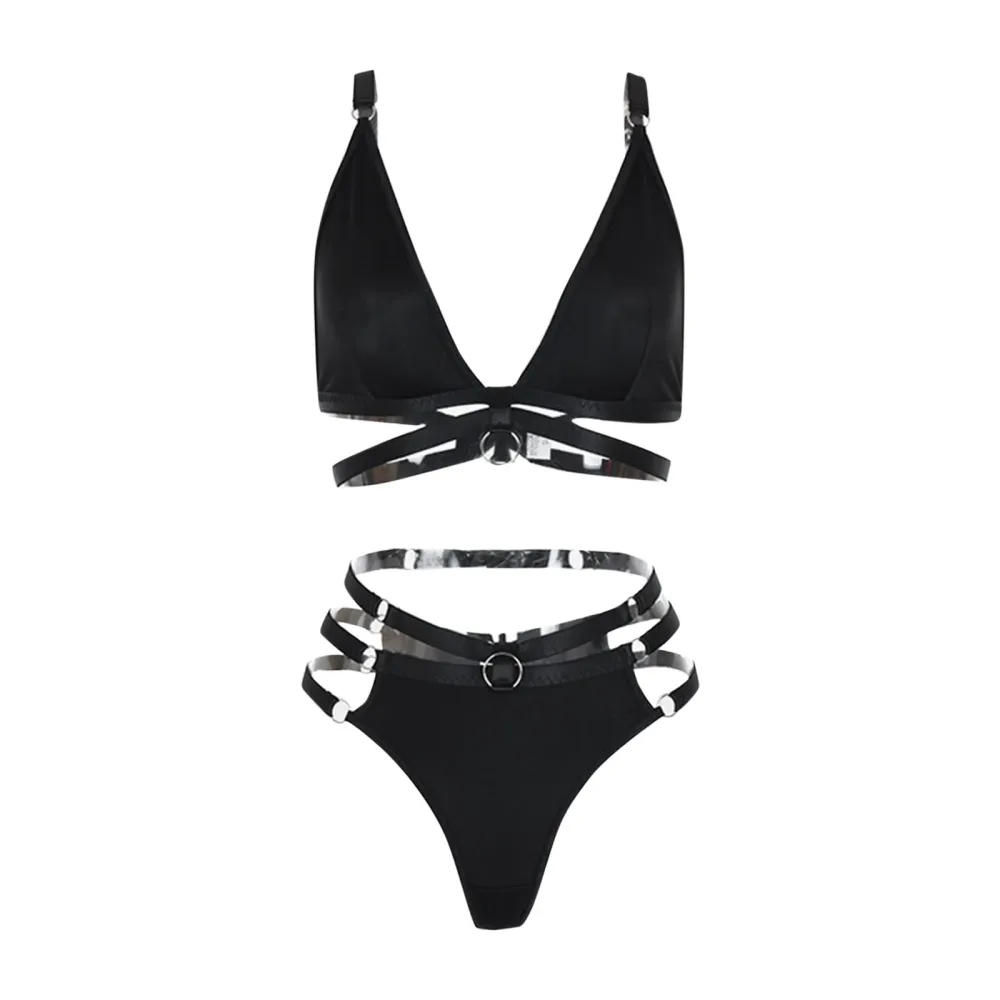 Conjunto de lingerie strappy preto com sutiã triângulo, faixa dupla cruzada e O-ring metálico