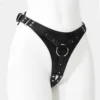 Cinta peniana corset preta vista de frente com O-ring