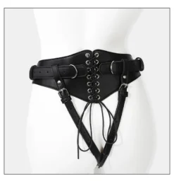Harness strapon com ilhoses e cordão de espartilho nas costas