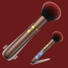 Vibrador pincel de maquiagem discreto na cor bronze